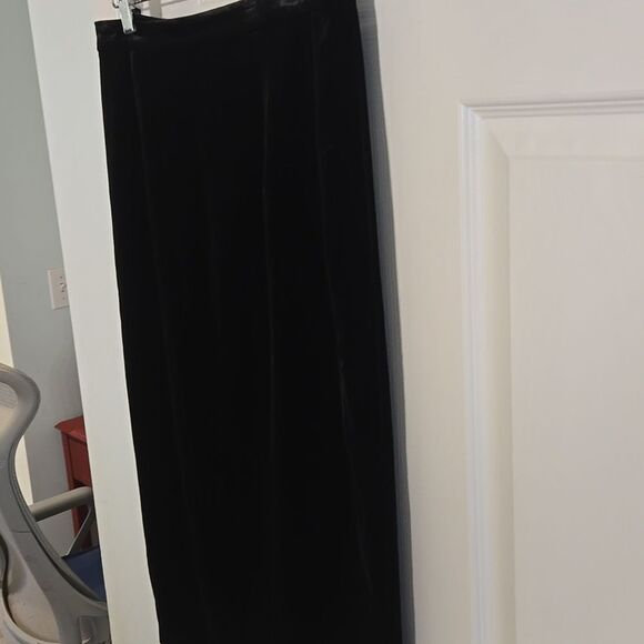 Boden Black Midi Pencil Skirt for Work - Picture 3 of 7